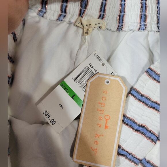 Copper key 2 piece shorts And Blouse Set Striped Sz Large NWT - Picture 9 of 11
